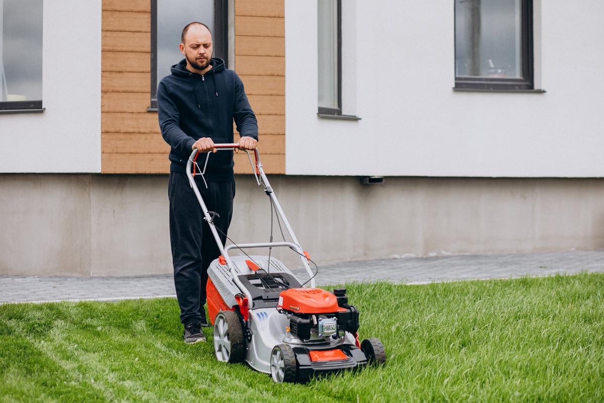 9 Lawn Mower Troubleshooting: Common Causes and How to Fix